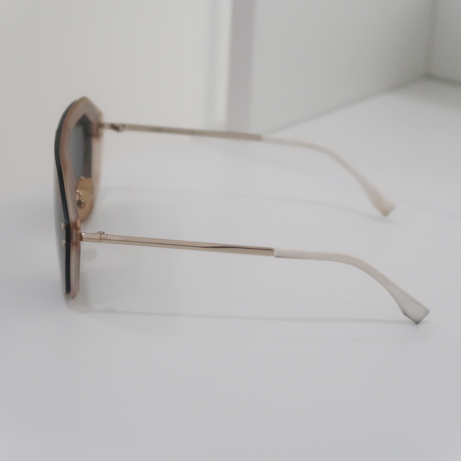 Fendi FF Logo Sunglasses M0039