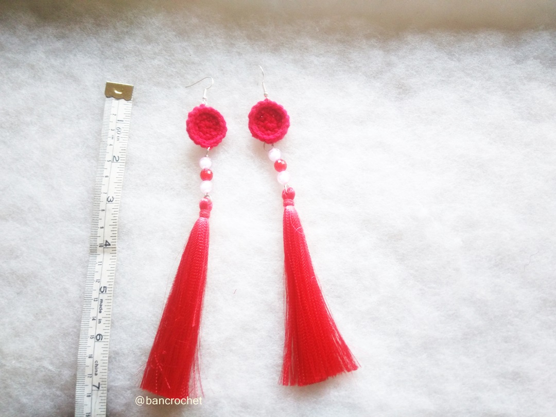ต่างหูถักโครเชต์ crochet earrings สีแดง 7 นิ้ว