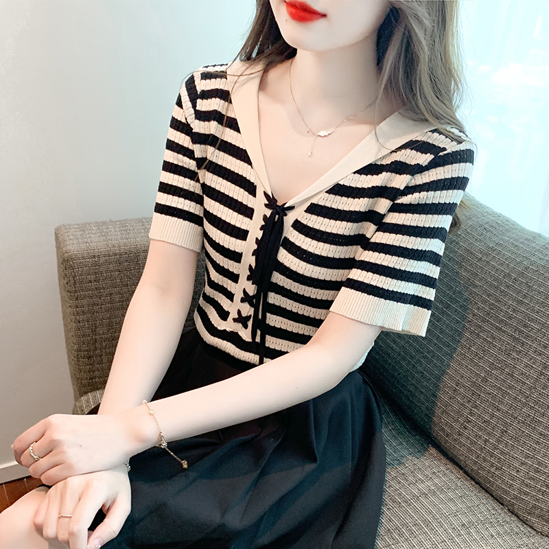 เสื้อผ้าวัยรุ่นเกาหลี เสื้อยืดวัยรุ่นผู้หญิง มีขนาด S M L XL