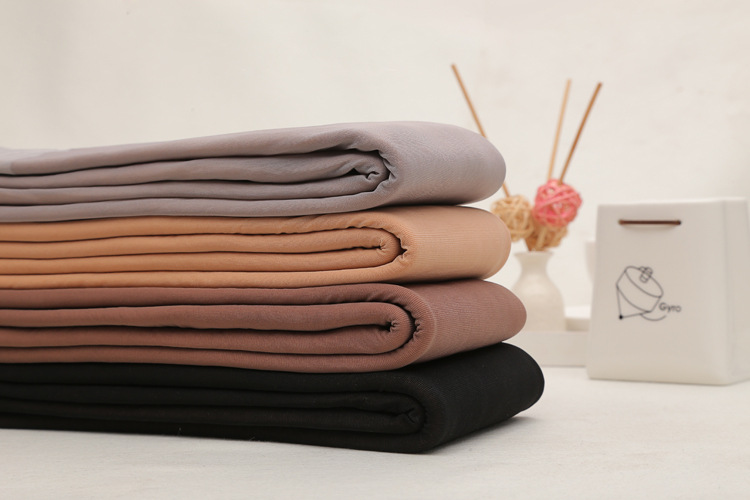 Legging เลกกิ้งกันหนาว สีเนื้อ ด้านในเป็นขนหนานุ่ม ด้านนอกเป็นผิวแบบถุงน่อง ยืดได้เยอะ กระชับทรง