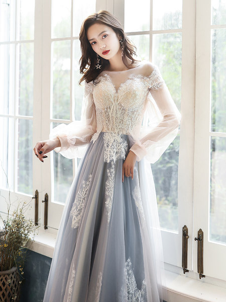 ชุดราตรี ชุดราตรีสวยหรู แบบ ทันสมัย Evening dress