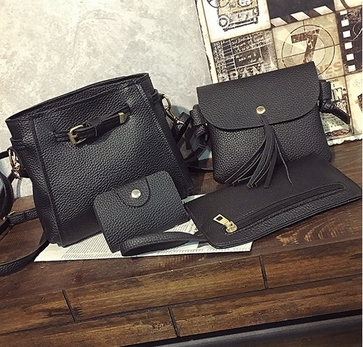 ซื้อ 1 ได้ถึง 4 กระเป๋าสะพายหนังทรงสวย + กระเป๋าใบเล็ก สีดำ พร้อมส่ง black