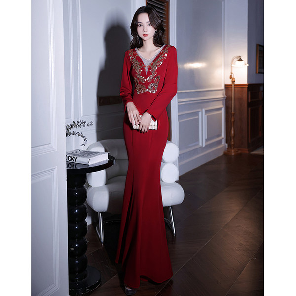 ชุดราตรี ชุดออกงาน ดีไซน์หรู แบรนด์ Angel