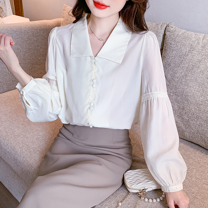 เสื้อเชิ้ตผู้หญิงใส่ทํางาน 390 บาทต่อชิ้น ฟรีค่าจัดส่ง