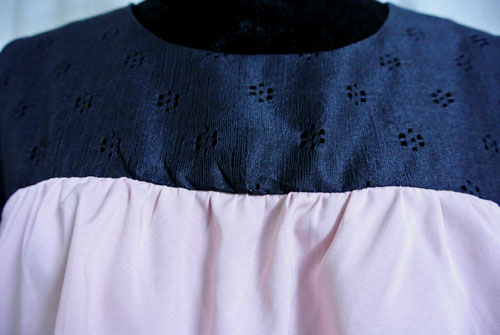 ชุดเซตเสื้อกระโปรง ชุดเซต 2 ชิ้น แบบน่ารักมากๆ