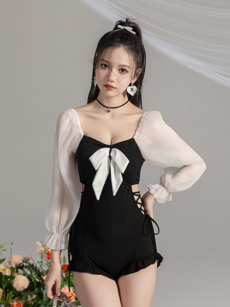 ชุดว่ายน้ำผู้หญิง ชุดว่ายน้ำน่ารัก Bikini ชุดไปทะเล