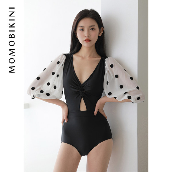 ชุดว่ายน้ำผู้หญิง ชุดว่ายน้ำน่ารัก Bikini ชุดไปทะเล
