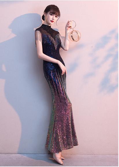 ชุดราตรี ชุดราตรีสวยหรู แบบ ทันสมัย Evening dress