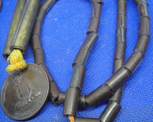 หลวงปู่ทองมา พร้อมตะกรุด