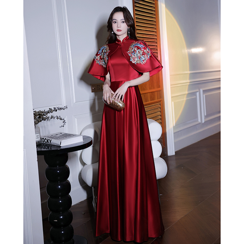 ชุดราตรี ชุดราตรีสวยหรู แบบ ทันสมัย Evening dress