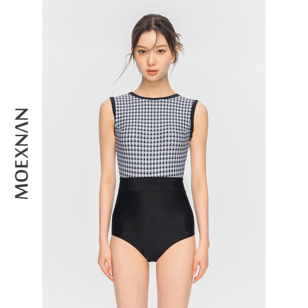 ชุดว่ายน้ำผู้หญิง ชุดว่ายน้ำน่ารัก Bikini ชุดไปทะเล