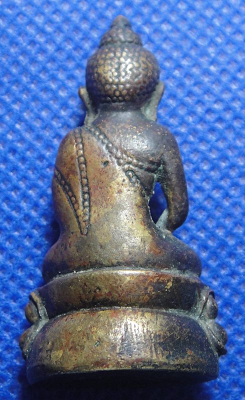 พระกริ่งก้นถ้วย