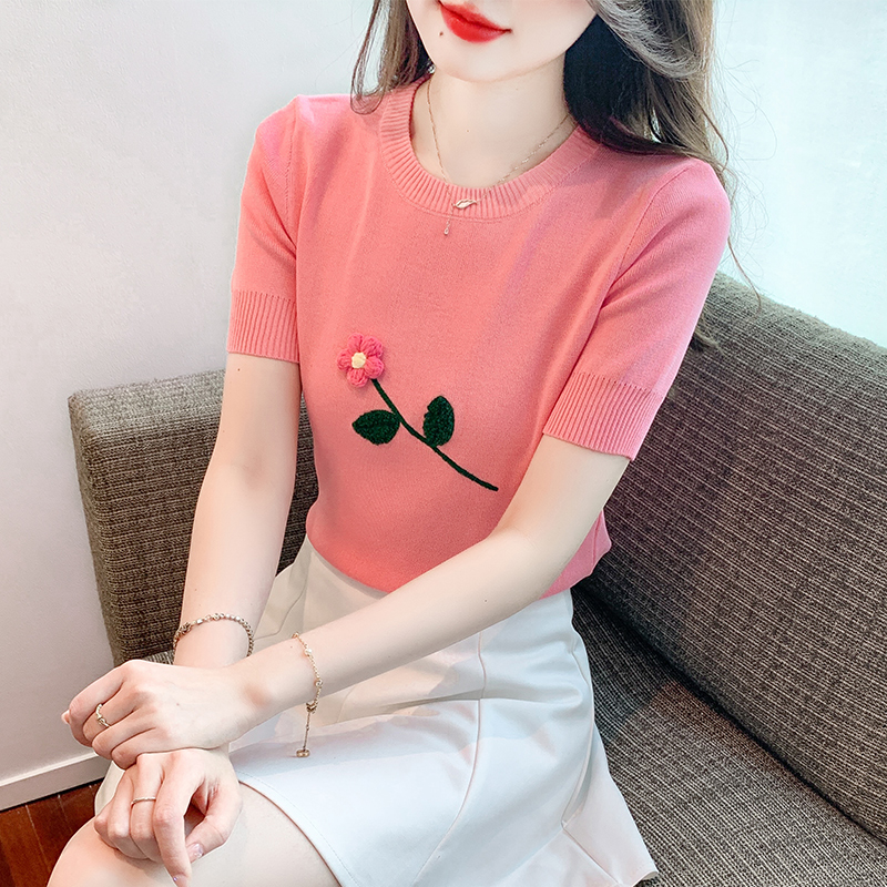 เสื้อผ้าวัยรุ่นเกาหลี เสื้อยืดวัยรุ่นผู้หญิง มีขนาด S M L XL