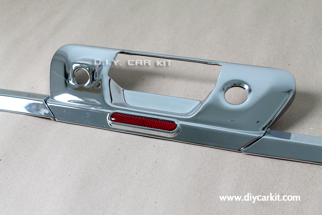 เบ้ารองมือเปิดท้ายแบบดาบ(มีกล้อง) New Navara NP300