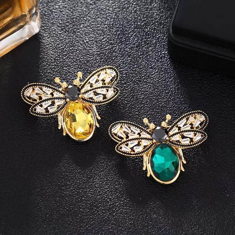 เข็มกลัด เข็มกลัดสวยๆ เข็มกลัดติดเสื้อ Brooch
