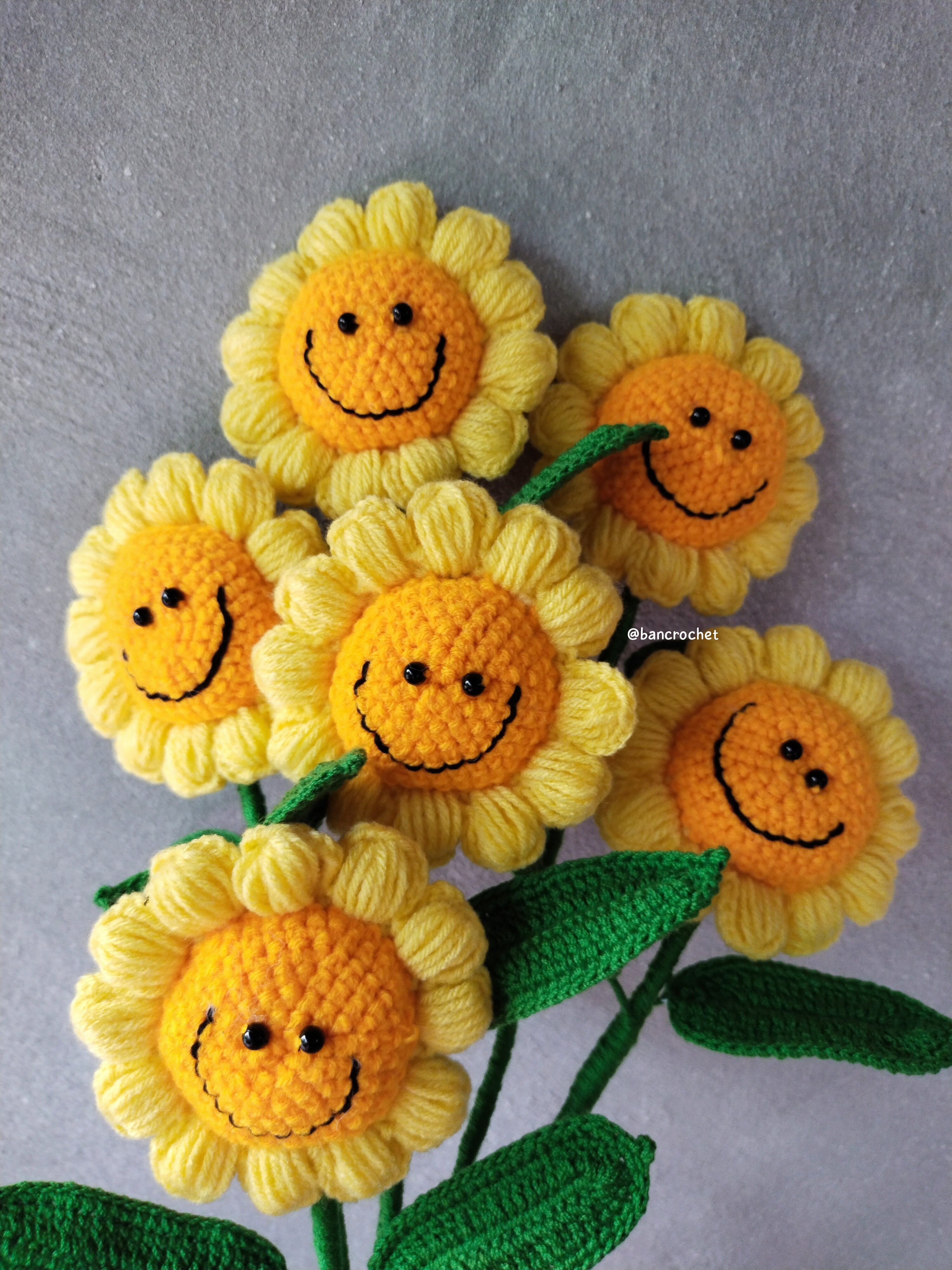 Bancrochet ช่อทานตะวันถักโครเชต์ crochet sunflower หลากสี 3 inch