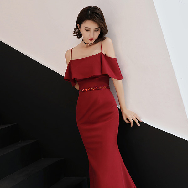ชุดราตรี ชุดออกงาน ดีไซน์หรู แบรนด์ Angel
