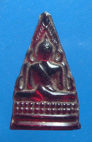 พระพุทธชินราชเนื้อแก้ว