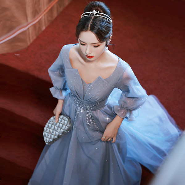ชุดราตรี ชุดราตรีสวยหรู แบบ ทันสมัย Evening dress