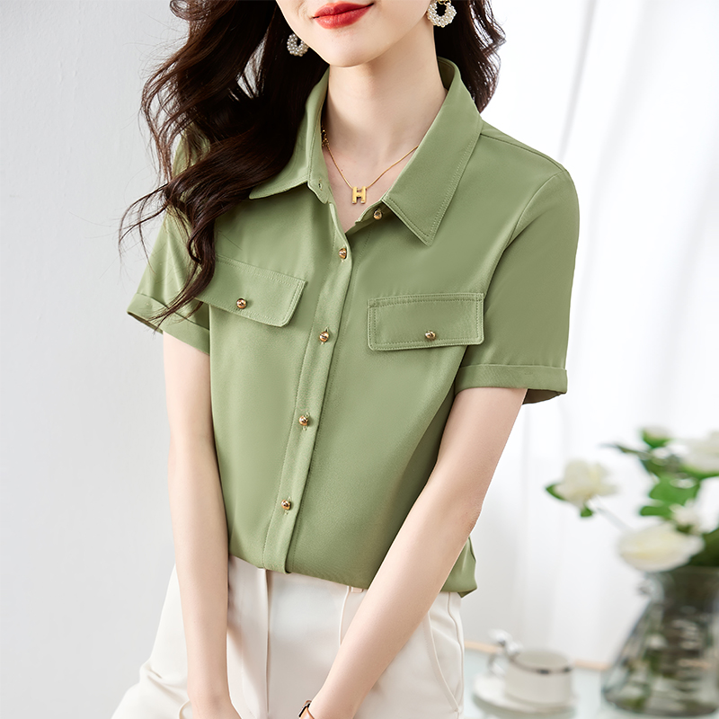 เสื้อเชิ้ตผู้หญิงแขนยาว เสื้อเชิ้ตผู้หญิงใส่ทํางาน 390 บาทต่อชิ้น ฟรีค่าจัดส่ง