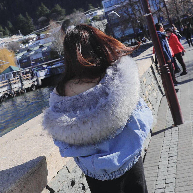 เสื้อกันหนาว ช่วงตัวเป็นผ้ายีนส์ ด้านในบุขนช่วงตัว ช่วงแขนบุซับในกันลม พร้อมขนเฟลอฟูนุ่มมาก งานดี การรันตีจ้า มี 3 สีน้า same pic