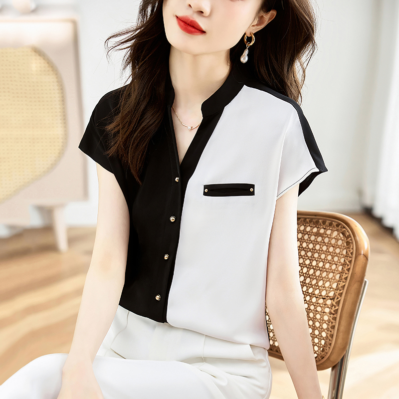 เสื้อเชิ้ตผู้หญิงแขนยาว เสื้อเชิ้ตผู้หญิงใส่ทํางาน 390 บาทต่อชิ้น ฟรีค่าจัดส่ง