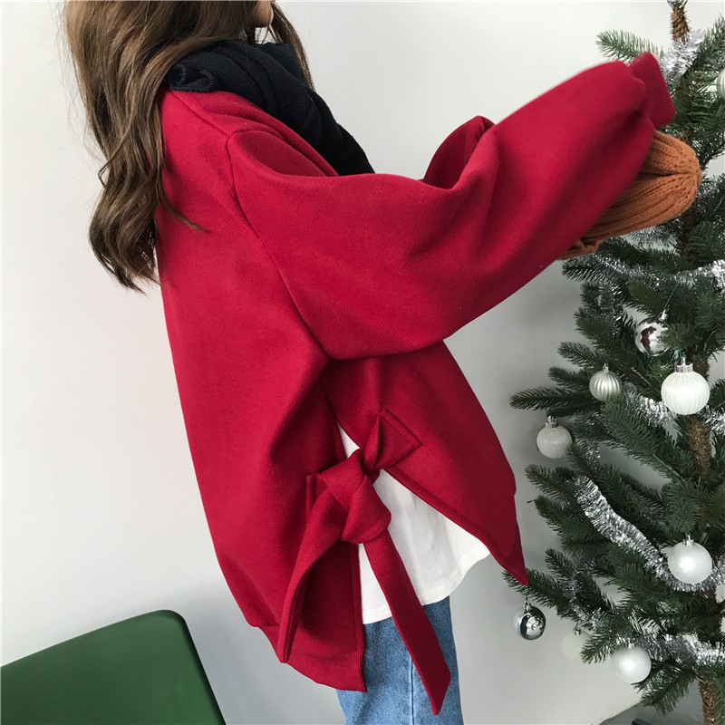 เสื้อแขนยาวแฟชั่นตัวโคล่ง สีแดงเลือดนก ผ้าสักกะหลาดเนื้อ แดง free