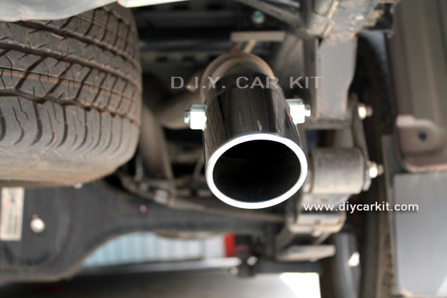 ปลอกท่อไอเสียสแตนเลส New Navara NP300