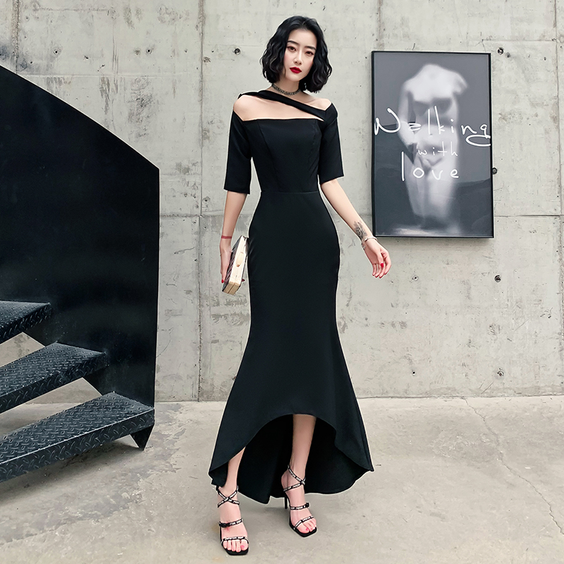 ชุดราตรี ชุดราตรีสวยหรู แบบ ทันสมัย Evening dress