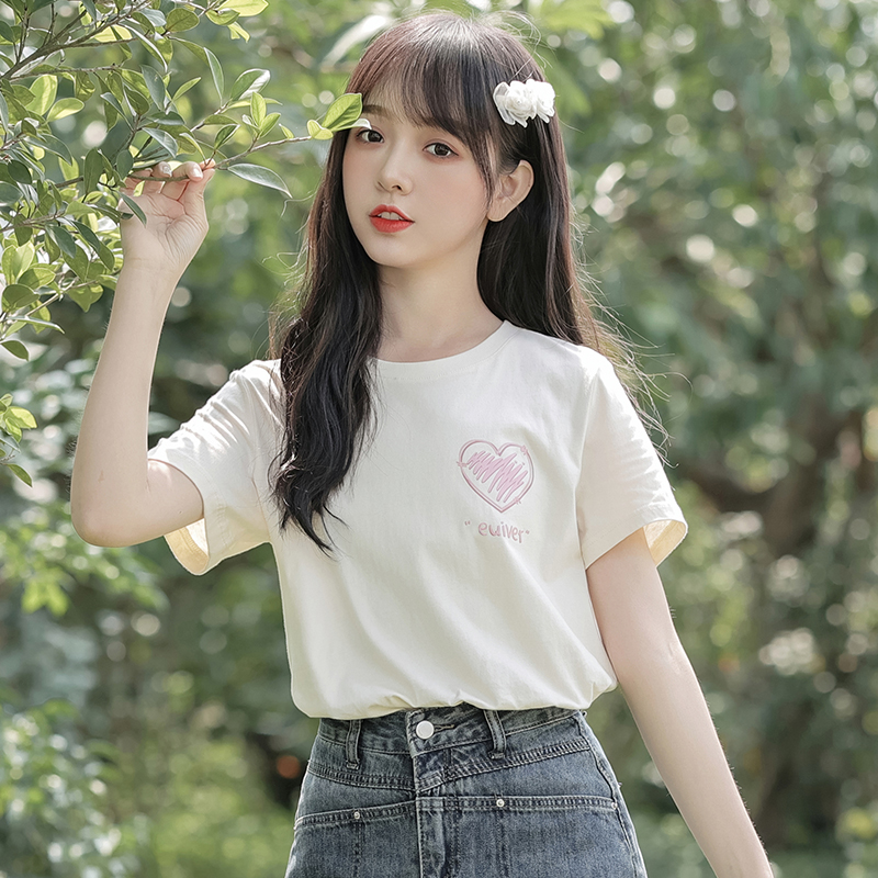 เสื้อผ้าวัยรุ่นเกาหลี เสื้อยืดวัยรุ่นผู้หญิง มีขนาด S M L XL