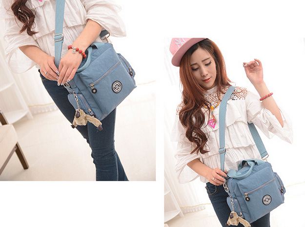 กระเป๋าถือ กระเป๋าสะพาย ผู้หญิง กระเป๋าวัยรุ่น ผ้าไนลอน กันน้ำ สีสันสดใส กระเป๋า ทรงลูกเต๋า ใส่ของได้เยอะ มีช่องแยกหลายช่อง แบบสวย ราคาถูก 817573