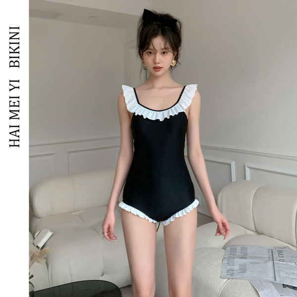 ชุดว่ายน้ำผู้หญิง ชุดว่ายน้ำน่ารัก Bikini ชุดไปทะเล