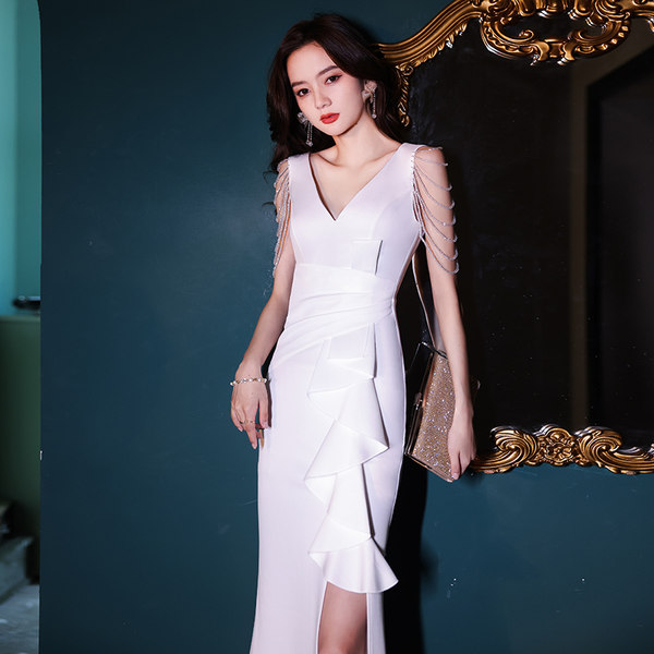ชุดราตรี ชุดราตรีสวยหรู แบบ ทันสมัย Evening dress