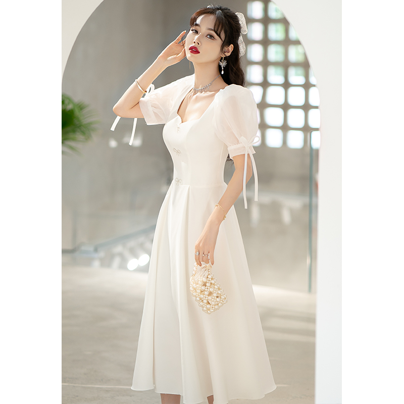 ชุดราตรี ชุดราตรีสวยหรู แบบ ทันสมัย Evening dress