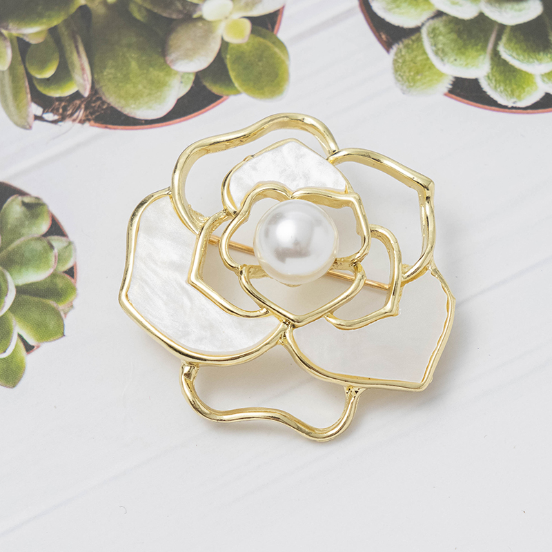 เข็มกลัด เข็มกลัดสวยๆ เข็มกลัดติดเสื้อ Brooch