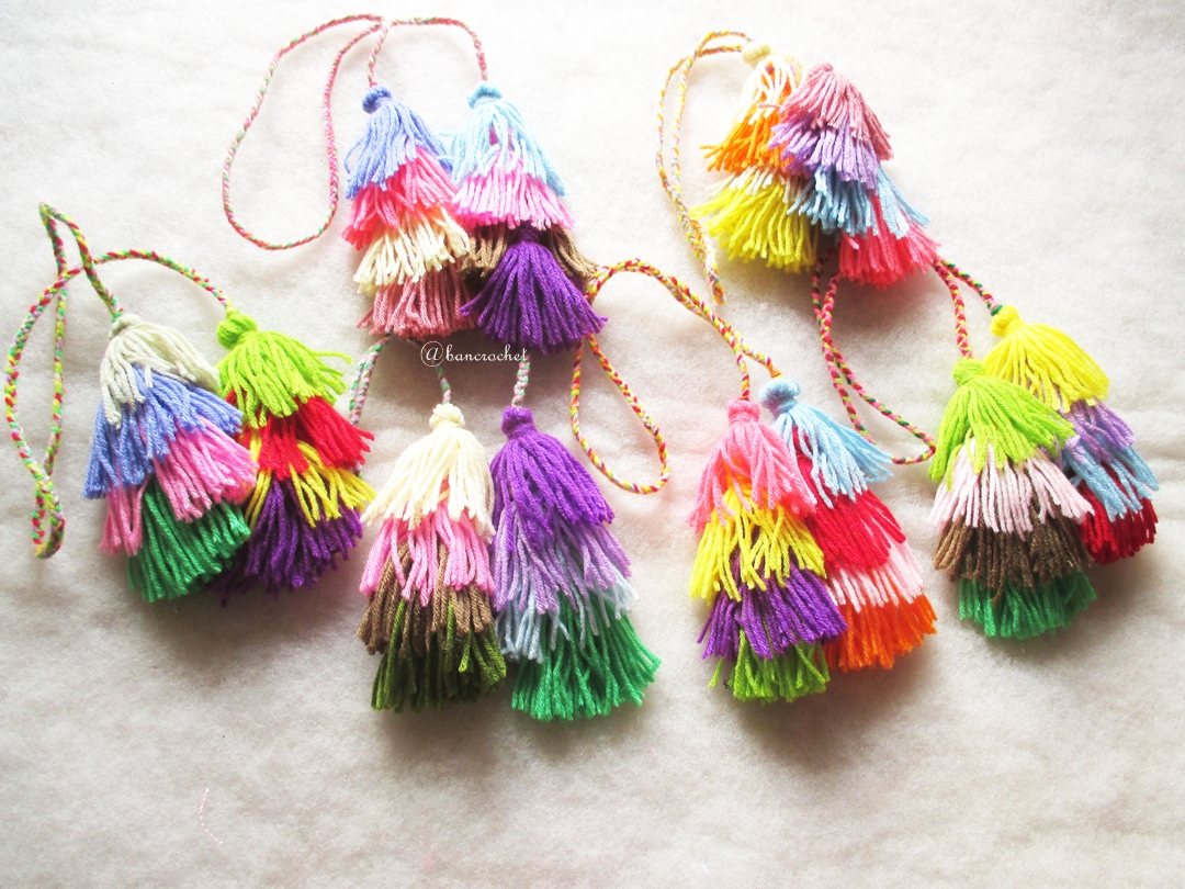 พวงกุญแจพู่ห้อยกระเป๋าโครเชต์ tassel crochet