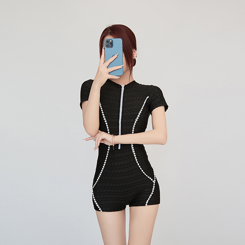 ชุดว่ายน้ำผู้หญิง ชุดว่ายน้ำน่ารัก Bikini ชุดไปทะเล