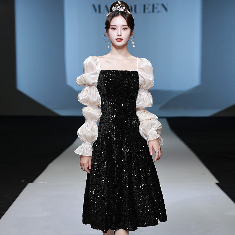 ชุดราตรี ชุดราตรีสวยหรู แบบ ทันสมัย Evening dress