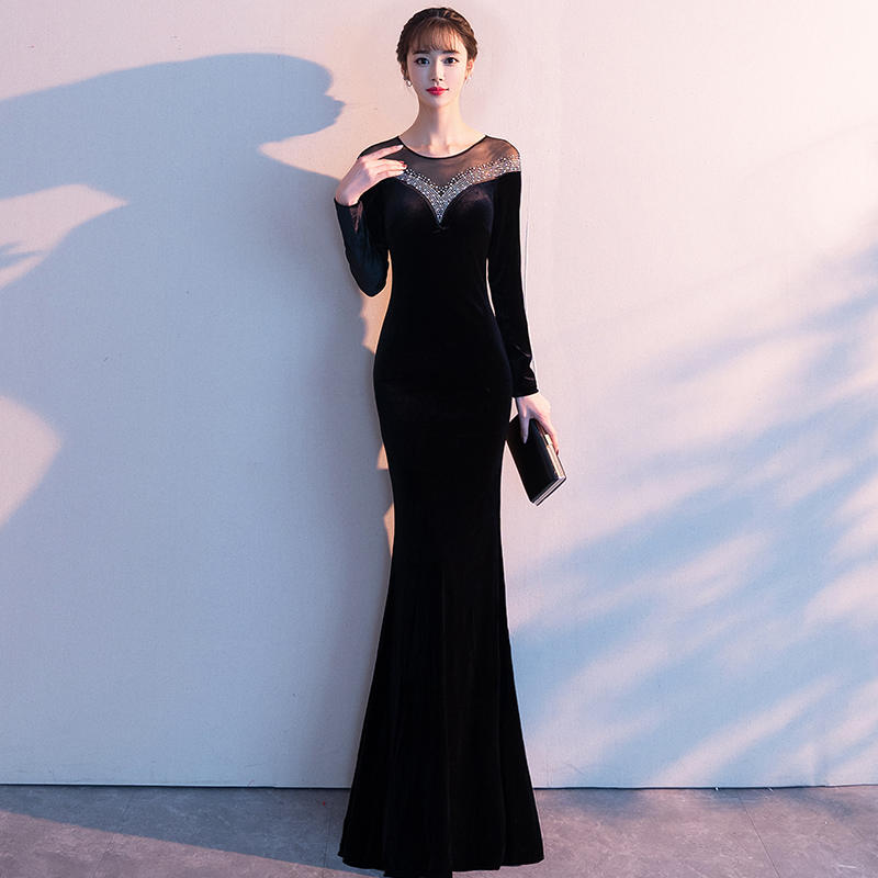 ชุดราตรี ชุดออกงาน ดีไซน์หรู Designer Dresses