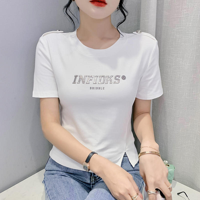 เสื้อยืดวัยรุ่นน่ารักๆ เสื้อวัยรุ่นแขนสั้น เสื้อผ้าวัยรุ่นเกาหลี แบรนด์ Wiyike