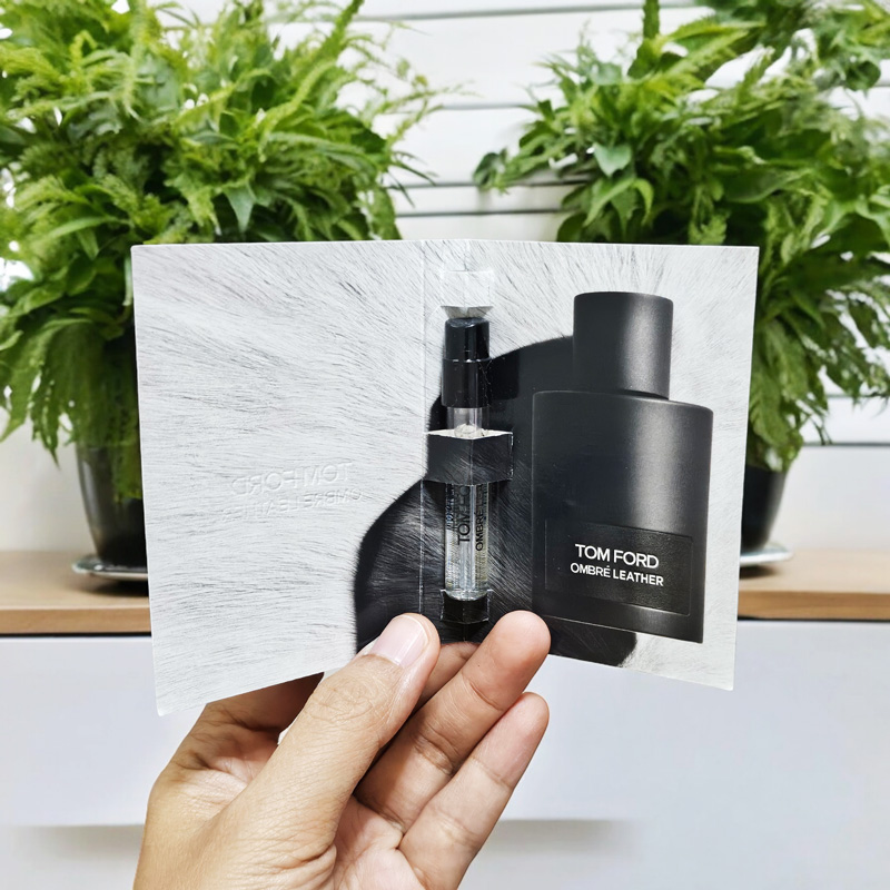 Tom Ford Ombré Leather (EAU DE PARFUM) 1.5 ml.