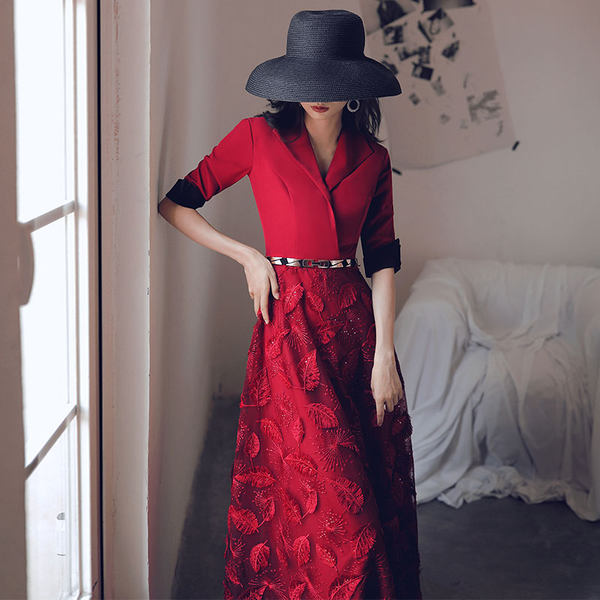 ชุดราตรี ชุดราตรีสวยหรู แบบ ทันสมัย Evening dress