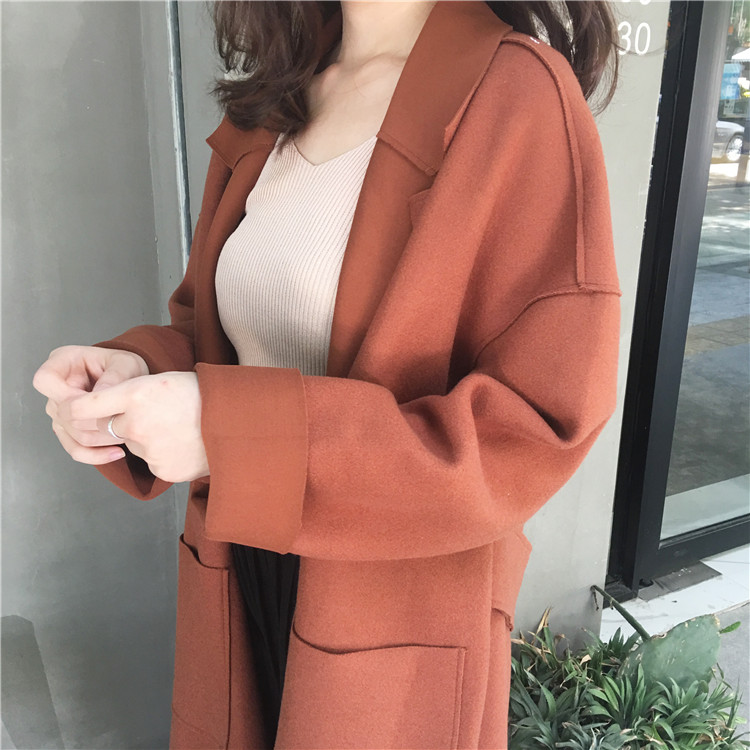 เสื้อโค้ทคลุม สไตล์เกาหลี ผ้าดีทิ้งตัวมีน้ำหนัก กันลมได้ดี เหมาะใส่ไปอากาศไม่หนาวมาก ใส่แล้วเกาหลีสุดๆไปเลย same pic