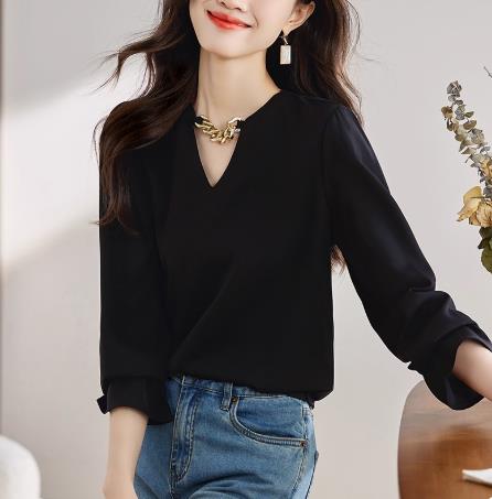 เสื้อสีดำสุภาพ เรียบหรู ดูดี เหมาะกับทุกโอกาส | เสื้อผู้หญิงสุภาพ