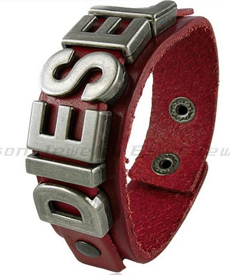 สร้อยข้อมือผู้ชาย สร้อยข้อมือ ผู้หญิง สร้อยข้อมือหนังแท้ ร้อยตัวอักษร Diesel ของขวัญให้แฟน สีน้ำตาล เขียว น้ำเงิน แดง 762412