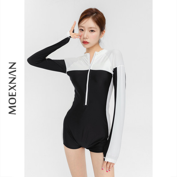 ชุดว่ายน้ำผู้หญิง ชุดว่ายน้ำน่ารัก Bikini ชุดไปทะเล