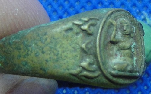 แหวนนางกวักหลวงพ่ออิ่ม