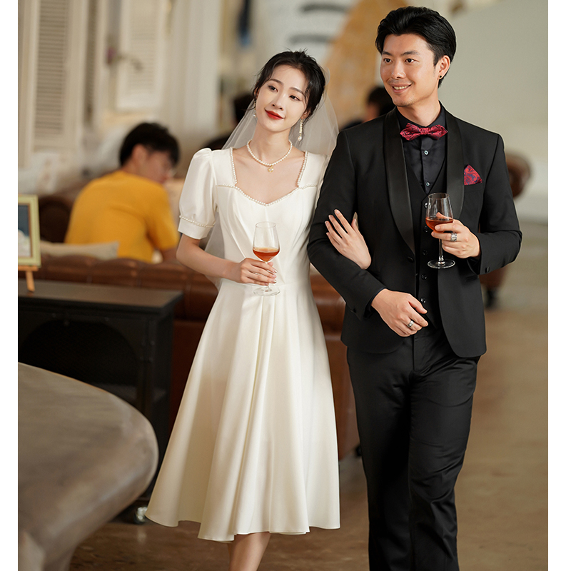 ชุดราตรี ชุดราตรีสวยหรู แบบ ทันสมัย Evening dress