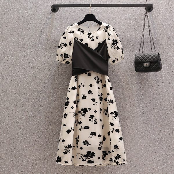 เดรสคนอ้วน เดรสสาวอวบ ชุดเดรสคนอ้วนวัยรุ่น BY PLUS SIZE Girl