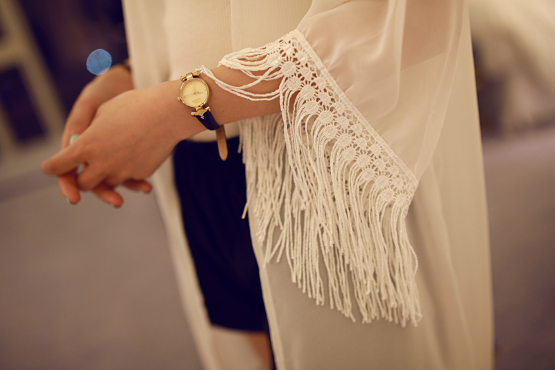 เสื้อคลุมชีฟองสีขาว แต่งงานถักช่วงปลายแขนและปลายชุด หวานๆ งานดีเลยจ้า white